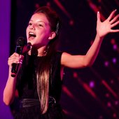 Junior Eurovision Éire, Anna Kearney from Foxrock, Co. Dublin performing ‘Symphony’ on stage. TG4 Sunday , 9.05pm, 1 September (3).jpg