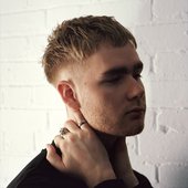 Mura Masa.jpg