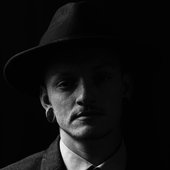 Portrait Gianni Cocco.jpg