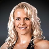 Molly Holly
