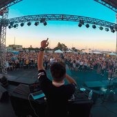 DJ Matheus Lazaretti