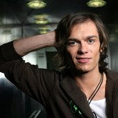Thomas :)