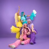 Dolly Style (2025)