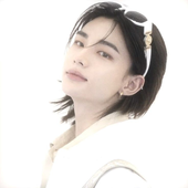 MiaLovesToSleep 的头像
