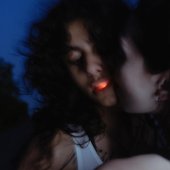 kiss the sun