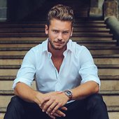 Bastian Baker 2.jpg