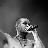 200px-Calle13residente.jpg