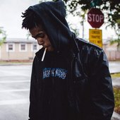 KcbAOJ-qLmc.jpg