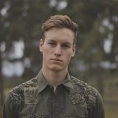 Erik Sing.jpg
