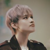 Flying Kiss