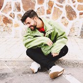 Agoney 2.jpg