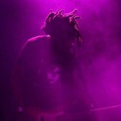 Beanie H Bhebhe - Bass/Piano/Vocals