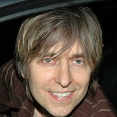 640px-Eric_Johnson_cropped.jpg