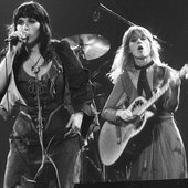 70s Heart (Ann & Nancy Wilson)