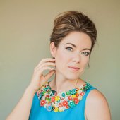 emilie-claire-barlow_rtl.jpg