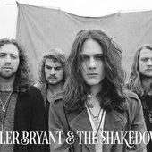 Tyler Bryant & the Shakedown