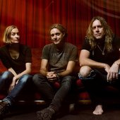 spiderbait11270686-16x9-large.jpg