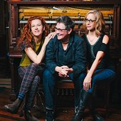 case-lang-veirs-sq.jpg