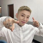 TAEIL BLOCK B