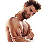 jamie-dornan-shirtless-pic.jpg