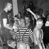 Daily Terror live 1985.jpg