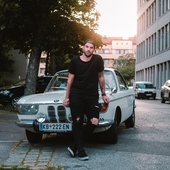 s.jpg