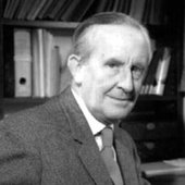  J.R.R. Tolkien