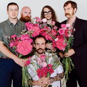 idles 2.JPG