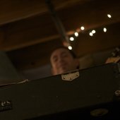 Josh Esref Guntel playing the Rhodes