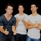 Jonas-brothers