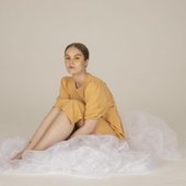 LÚNA_1-by-Jody-Evans-620x350.jpg