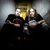 Max&IggorCavalera--HA3A9781-20211130-JimLouvau_2400w.jpg