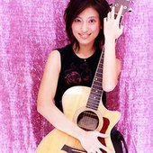 from http://music.ent.tom.com/piclibs/daipeini/