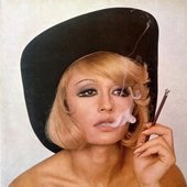 Raffaella Carrà 1974.jpeg