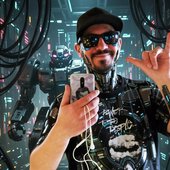 michaal w formie w cyberpunkowym anturażu.jpg
