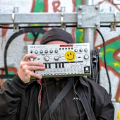 iLL303
