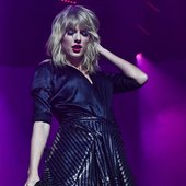 GettyImages-1173453492_taylor_swift_2000-1.jpeg