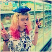 she so crazzzzzzzzy i love her