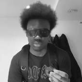 capri b&w