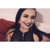queenspookz 的头像