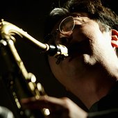 Liu_Yuan_saxophone.jpg