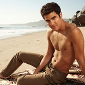 Darren-Criss-2935330.jpg