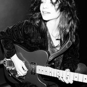 Ninet Tayeb.jpg