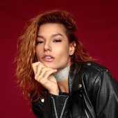 Luanna Exner - Photoshoot