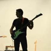 Nestor Aiello - bass