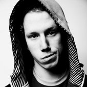 Erik Hassle