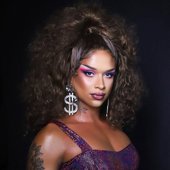 DRAG SUPERSTAR