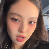 jonathaaann 的头像