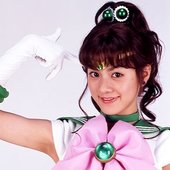 Makoto Kino (Miyuu Azama)
