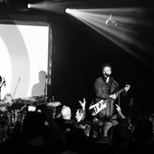 Floater - Thin Skin live